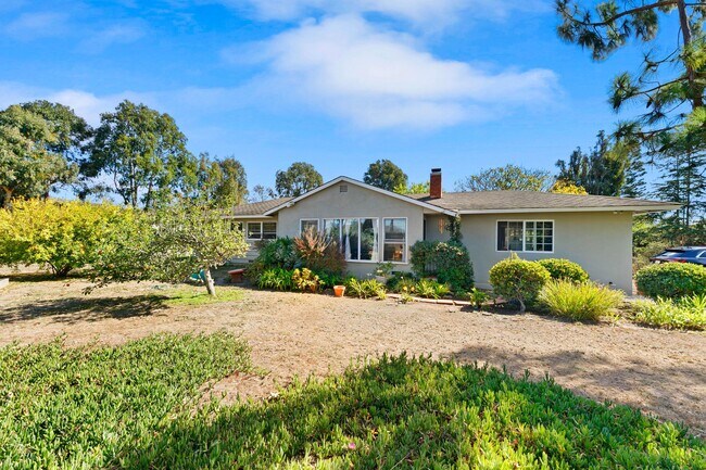 Building Photo - 29242 Heathercliff Rd