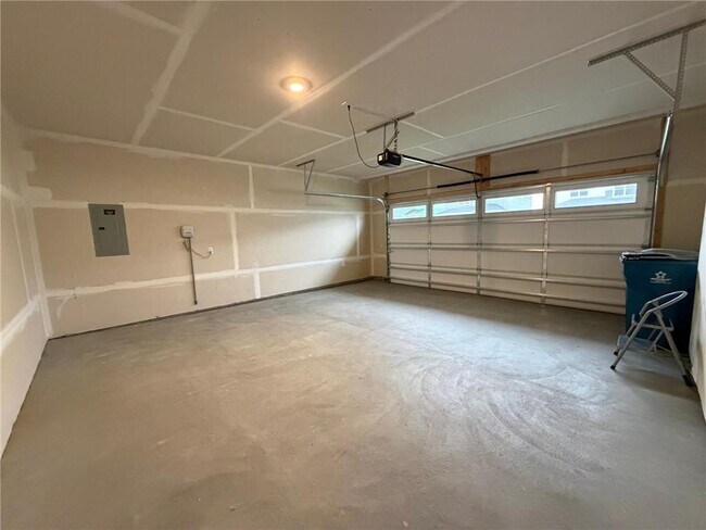 Building Photo - 22348 Isla Wy