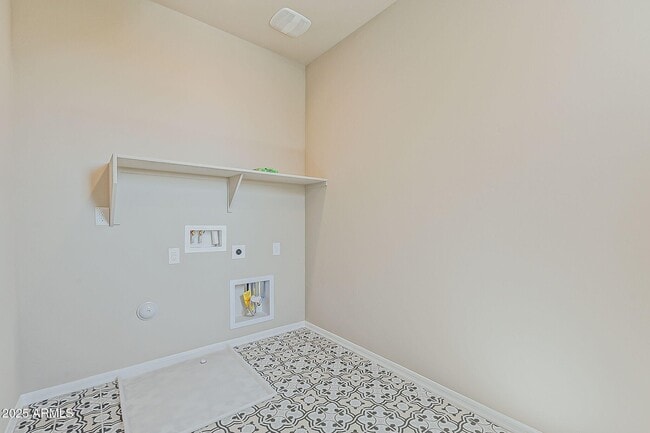 Building Photo - 25221 N 21st Ave