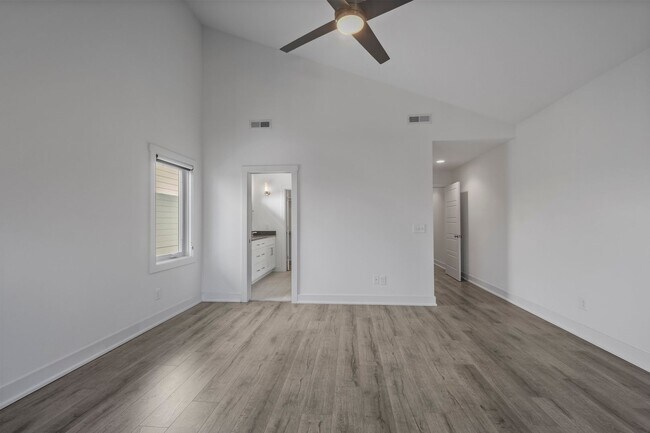 Building Photo - Modern 3 bedroom Home in East Nashville Close to the Most Popular Places in Nashville!