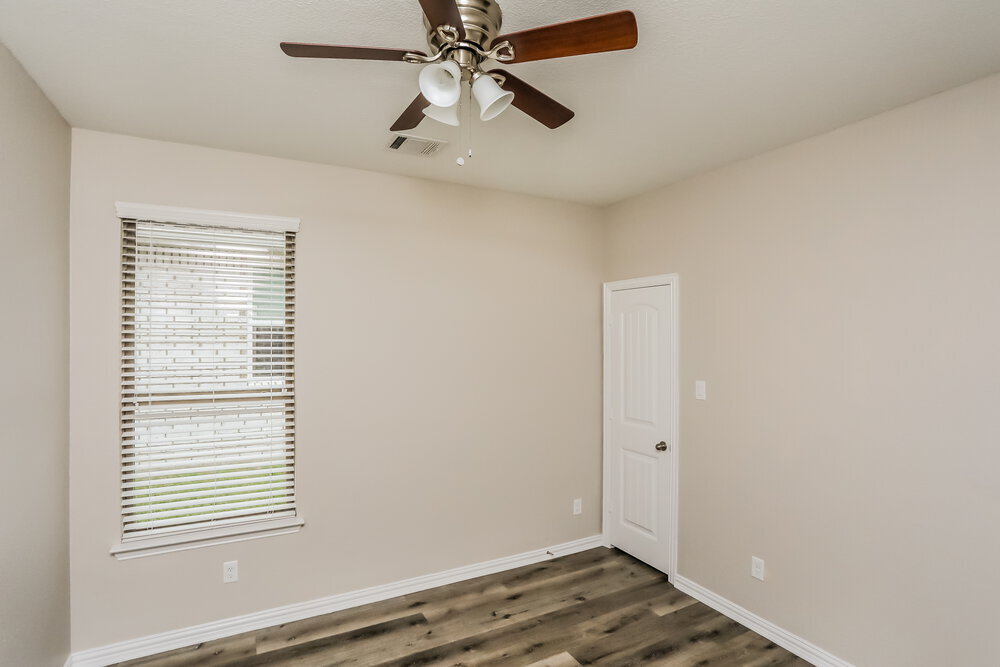 Building Photo - 220 Watson St