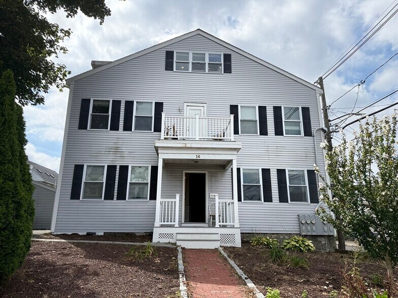 Primary Photo - 24 Duval St