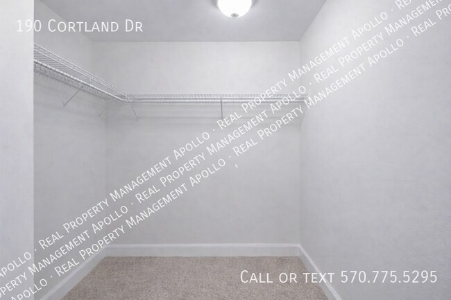 Building Photo - 190 Cortland Dr