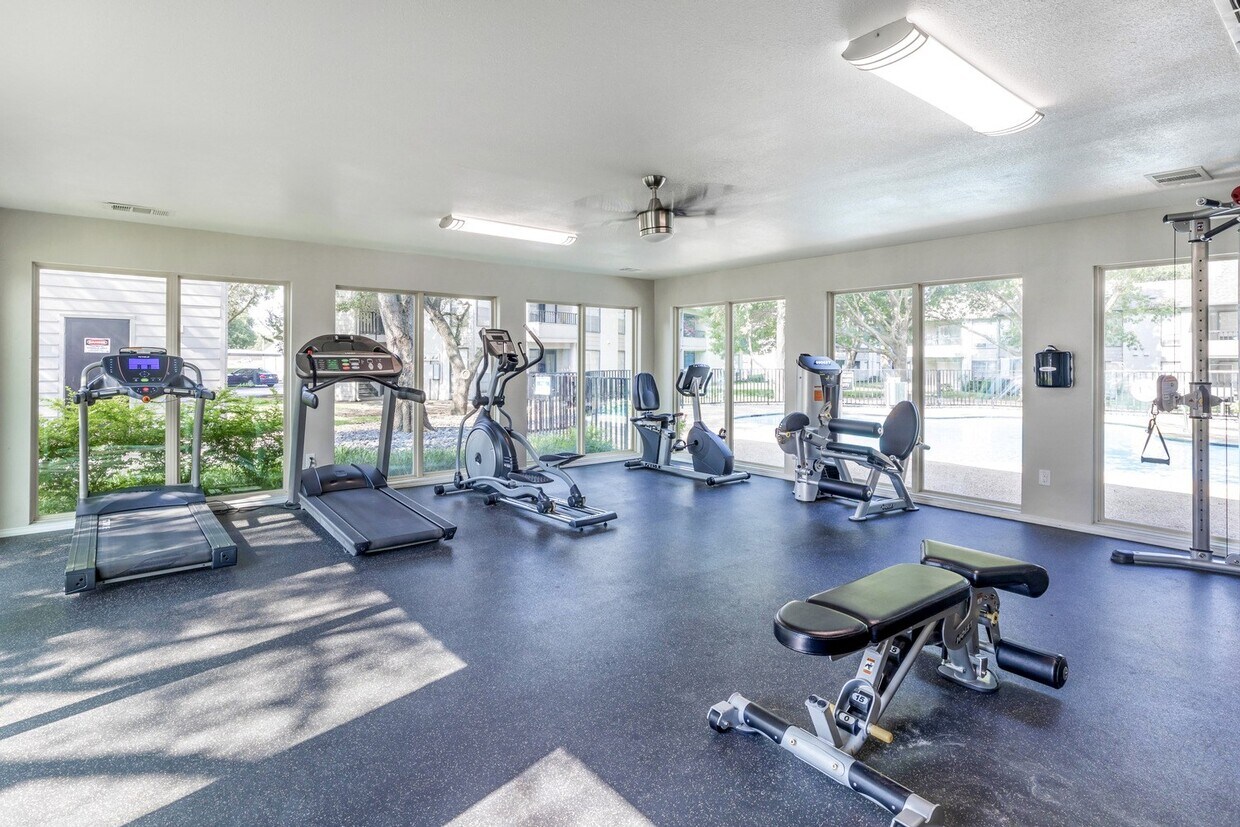 Hunters Glen Apartments - Plano Tx Apartment Finder