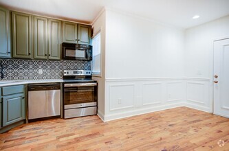 Building Photo - 2226 N Sydenham St