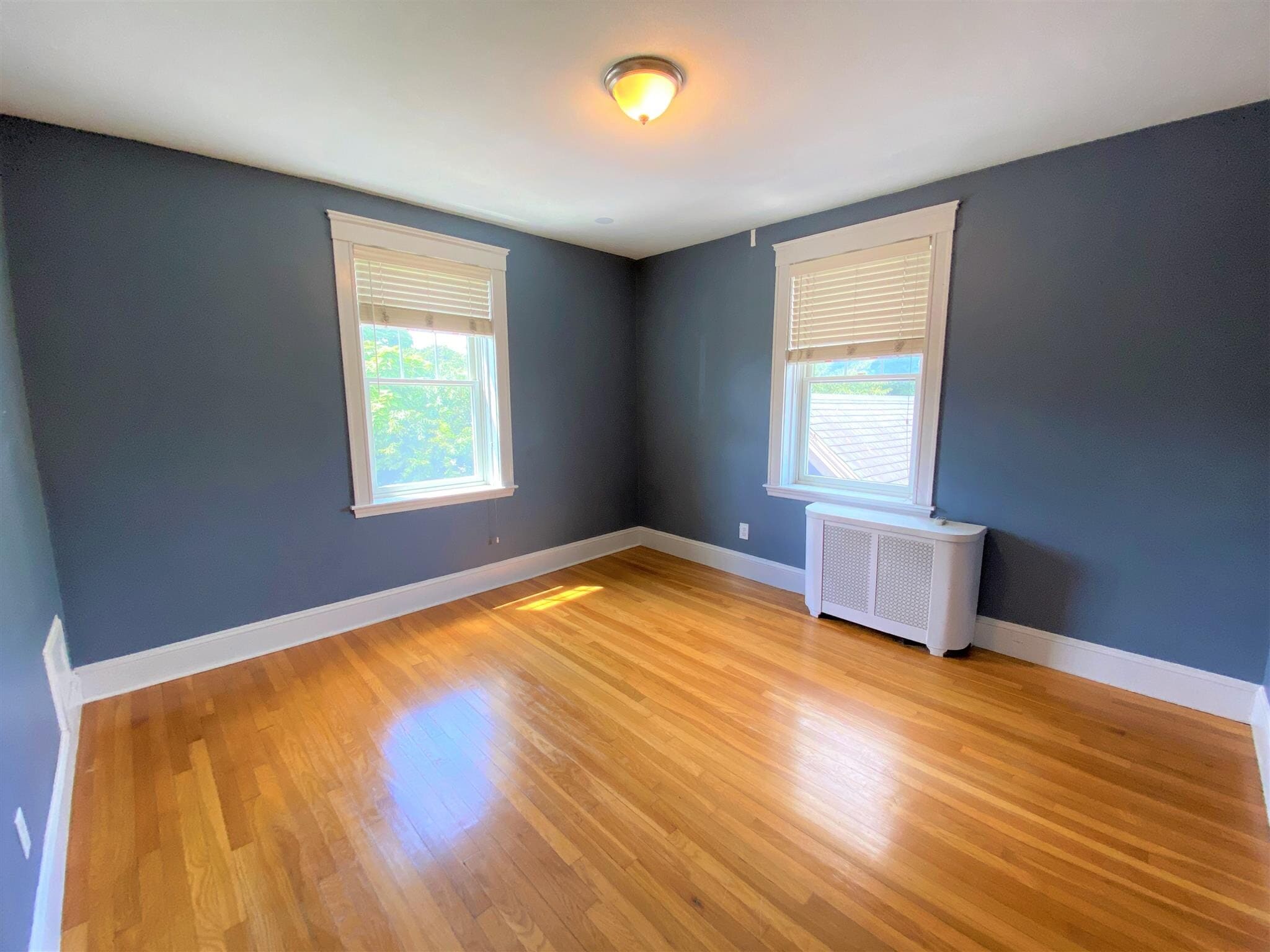 Building Photo - 520 High St