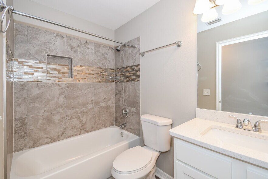 Building Photo - 7463 Lawn Tennis Ln