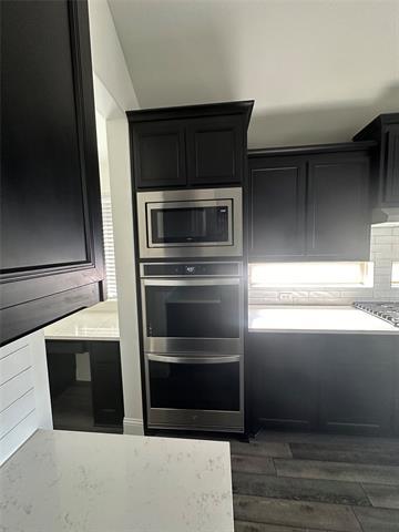 Building Photo - 3320 Oak Ln