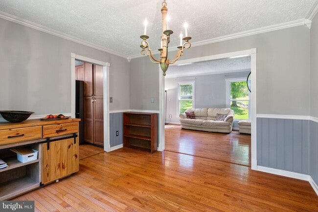 Building Photo - 127 Pilgrim Cove