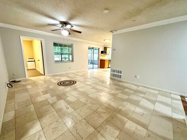 Building Photo - 8278 Bucksaw Dr