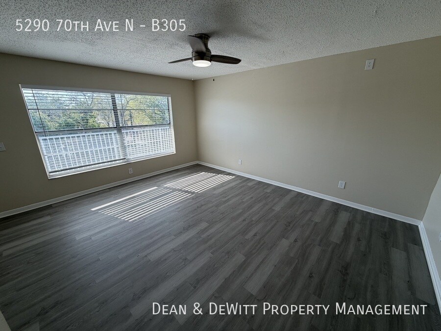Building Photo - 1 Bed/1 Bath - Unit B305