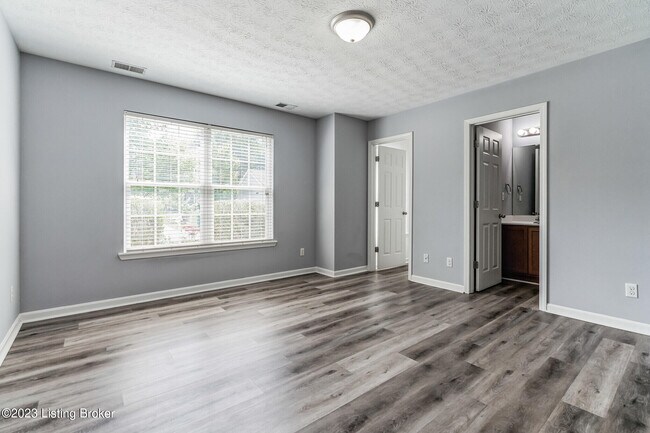 Building Photo - 9500 Brady John Ct