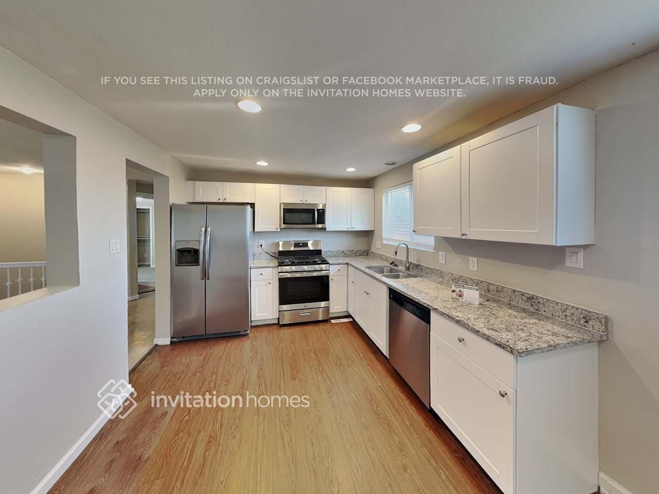 Building Photo - 387 Helena Cir