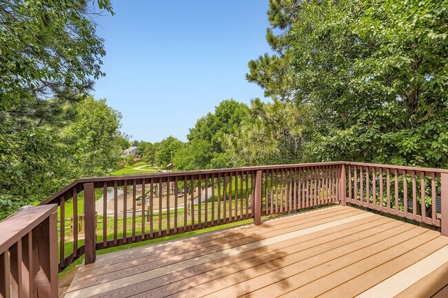 Building Photo - 6532 Freeport Dr