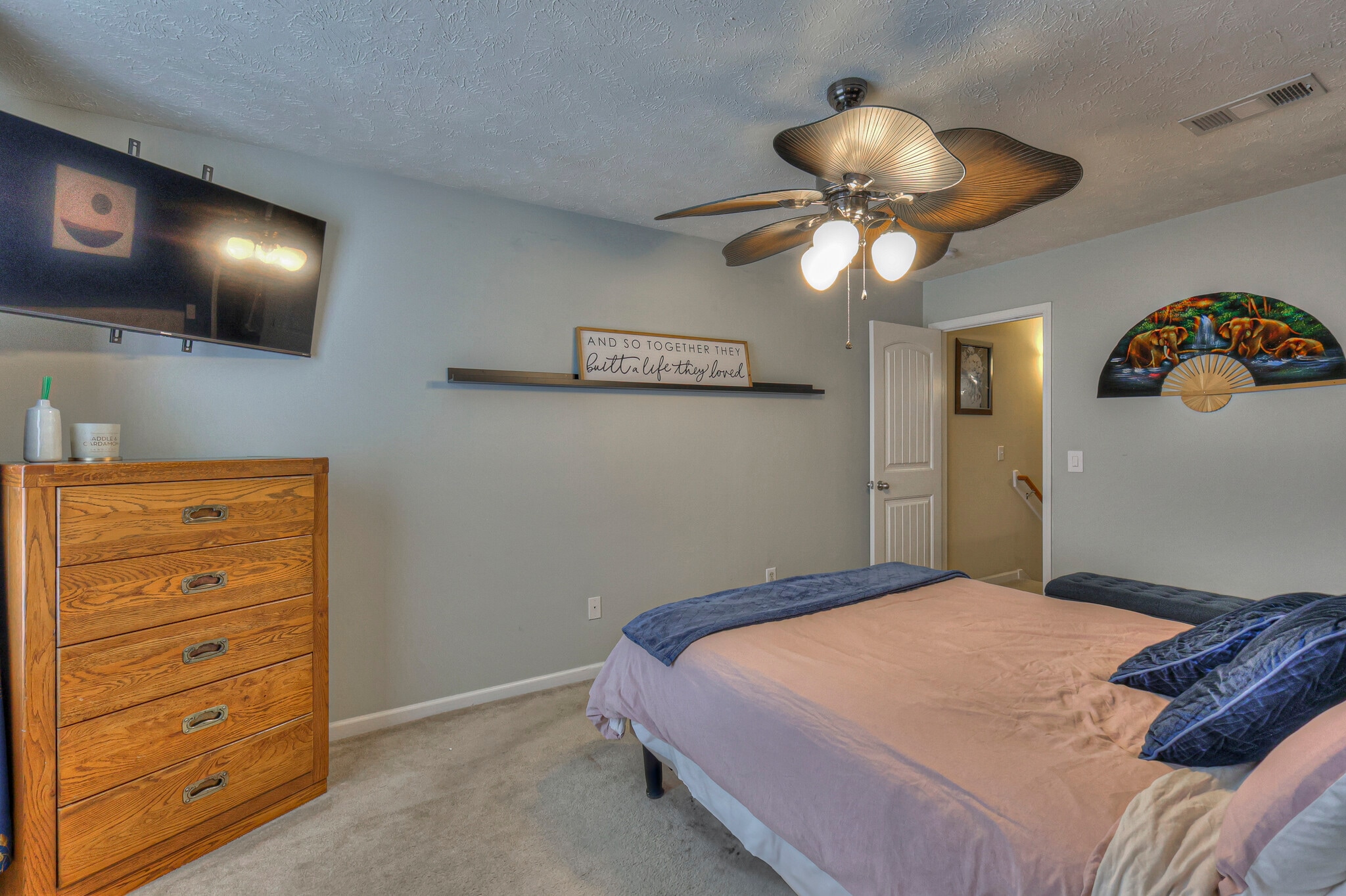 Building Photo - 589 Bradburn Village Cir