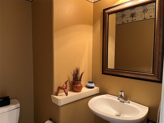 Building Photo - 14526 Grove Estates Ln