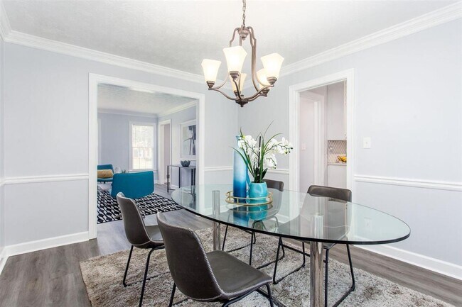 Building Photo - 5735 Manassas Run