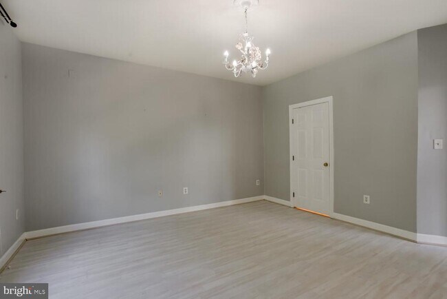 Building Photo - 6248 Levi Ct