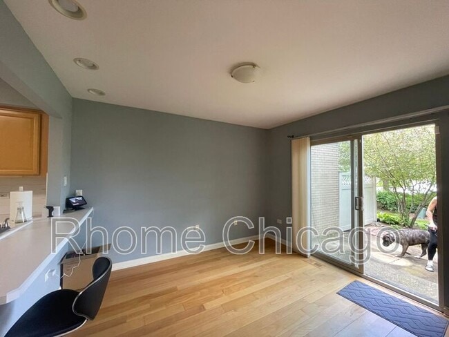 Building Photo - 1028 Silvana Ct