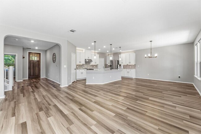 Building Photo - 7221 Kilday Cv