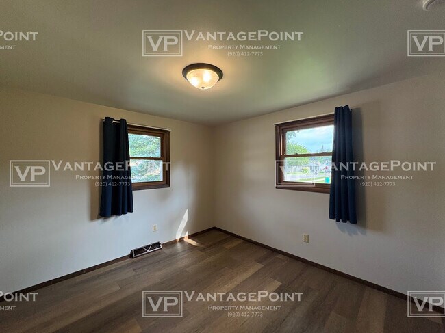 Building Photo - 1217 Driftwood Dr