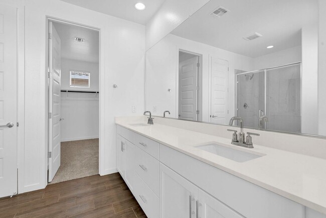Building Photo - Brand New 4 bed/3 bath in Hawes Crossing C...