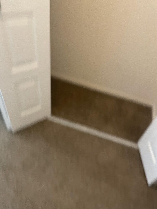 Building Photo - 66 Banner Ct