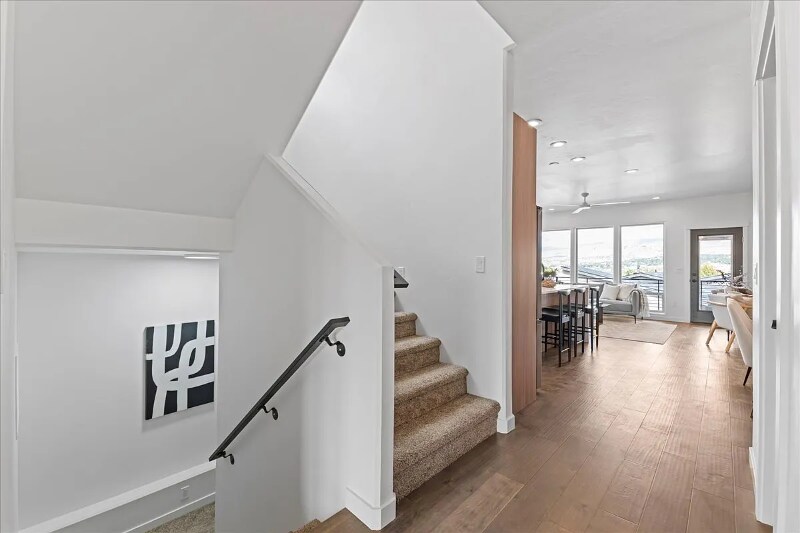 Building Photo - 1277 E Echelon Rdg Ln