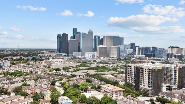 Building Photo - 2120 Genesee St