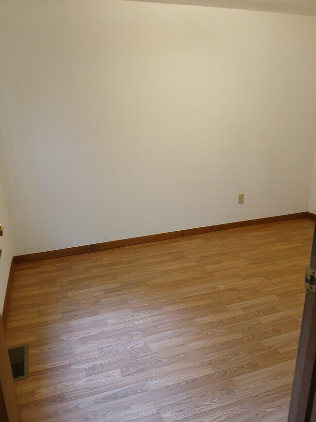 Building Photo - 444 Carola St