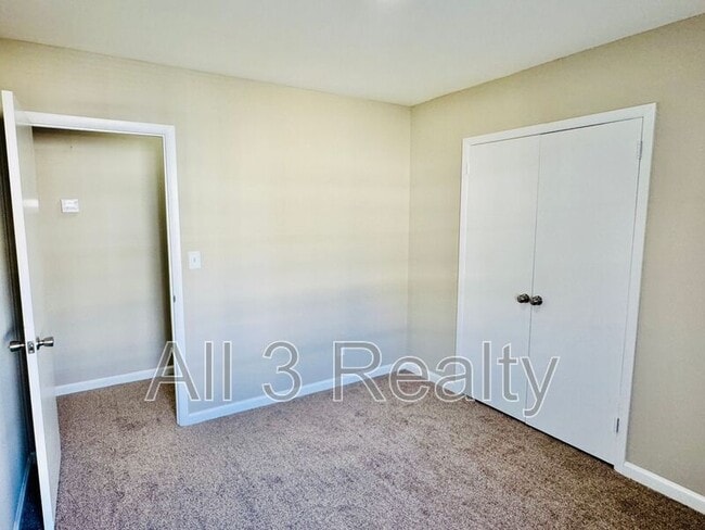 Building Photo - 3531 Edgefield Rd