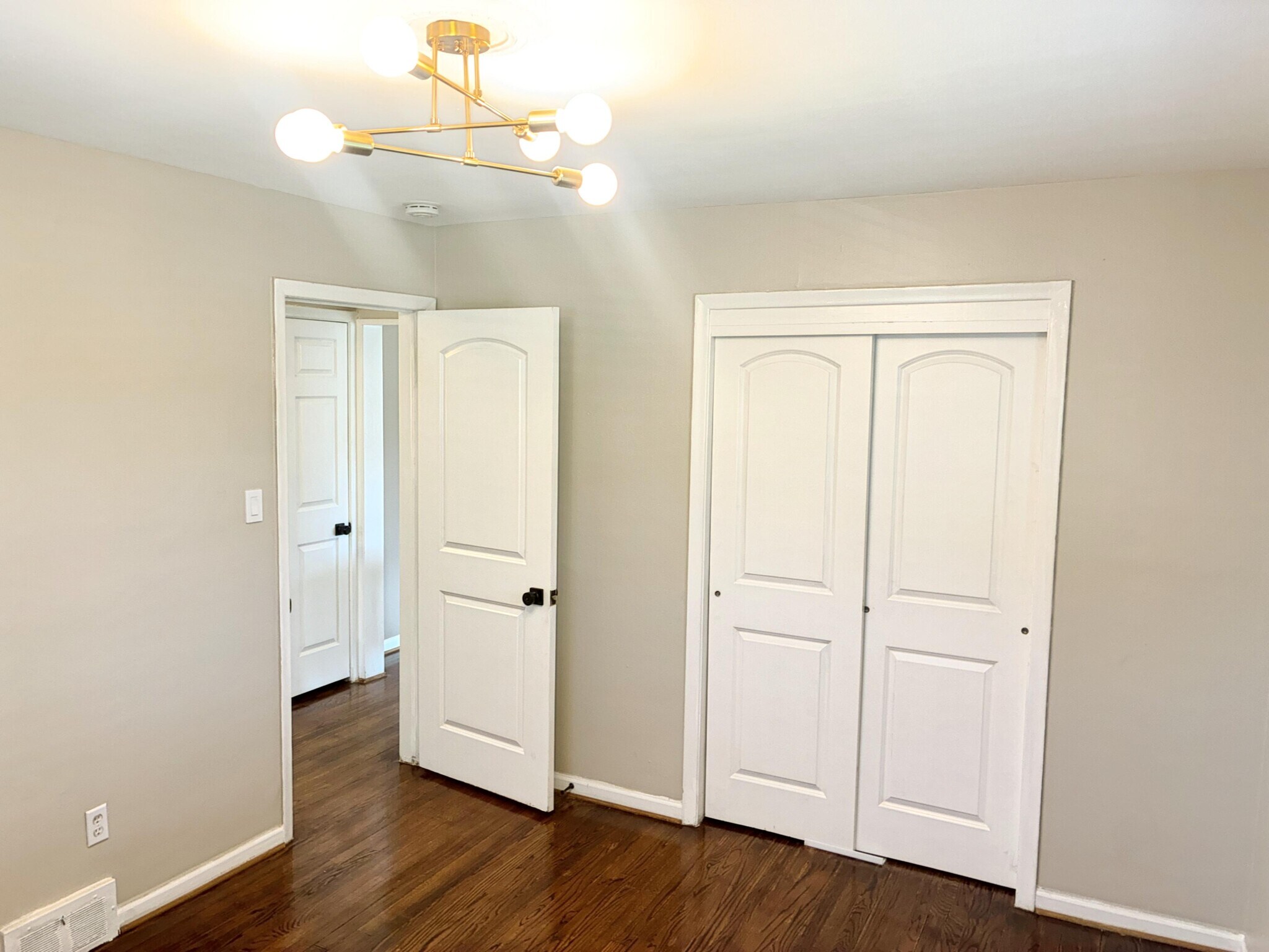 Building Photo - 1655 Hazel St