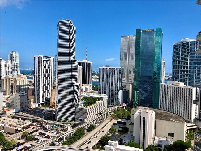 Building Photo - 350 S Miami Ave