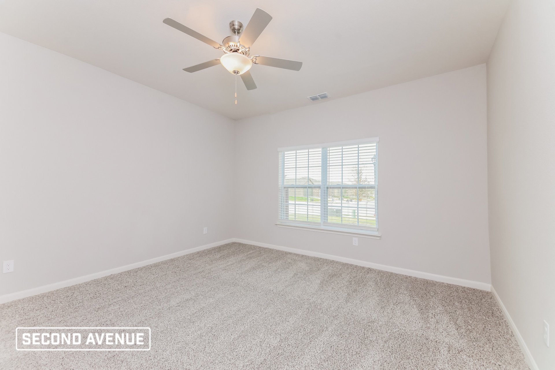 Building Photo - 2000 Erlinda Dr