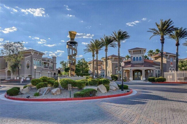 Building Photo - 10550 W Alexander Rd