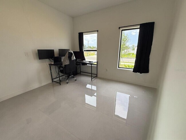 Building Photo - 6288 Chorus Dr