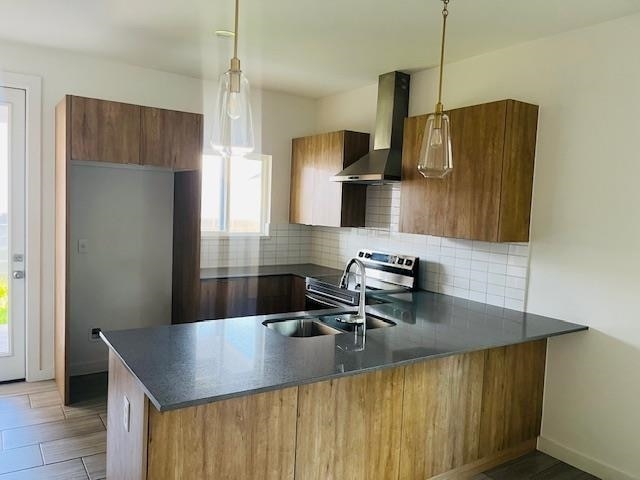 Building Photo - 214 Deer Path Lp