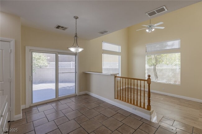 Building Photo - 10382 Cherry Brook St