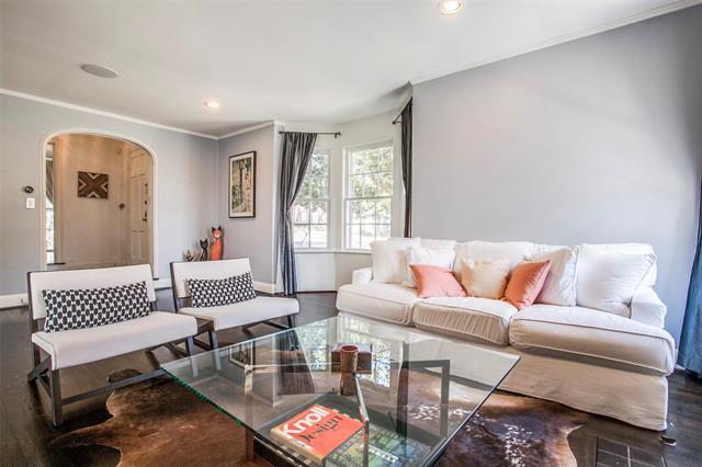 Building Photo - 6840 Lorna Ln