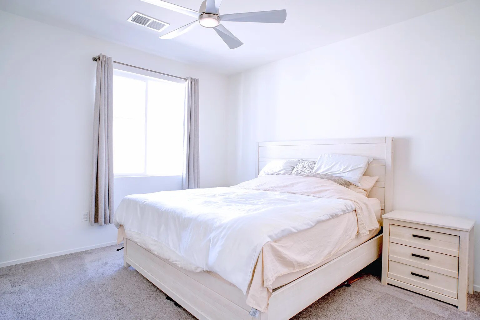 Building Photo - 5503 Sandcliff Ln