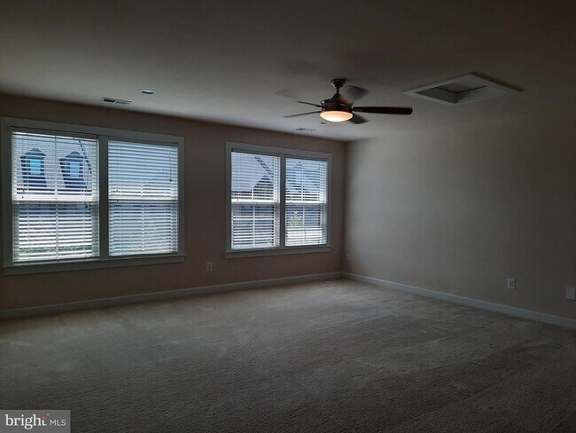 Building Photo - 22427 Philanthropic Dr