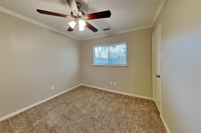Building Photo - 2510 Foxden Dr