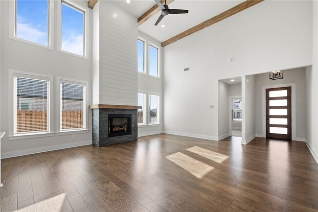 Building Photo - 1110 Montieri Dr