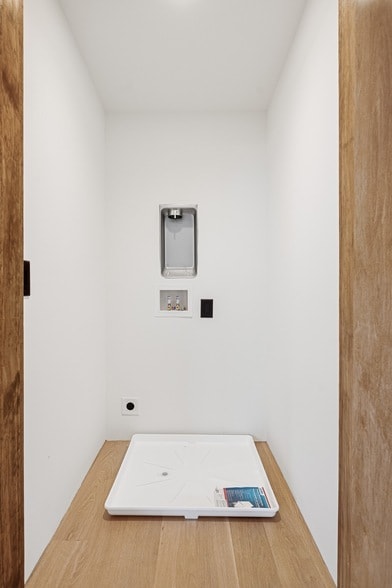 Building Photo - 1603 5th Ave N