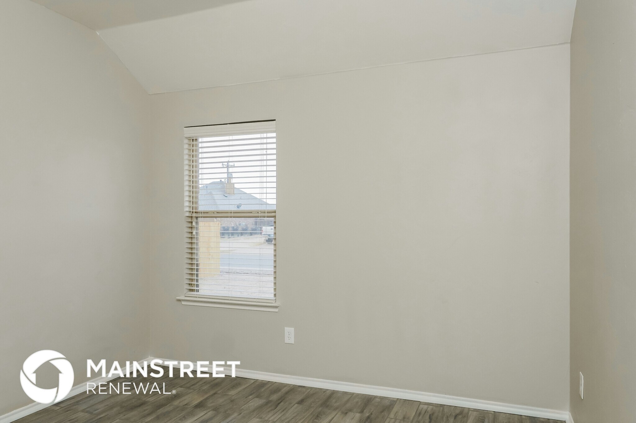 Building Photo - 11128 SW 40th St