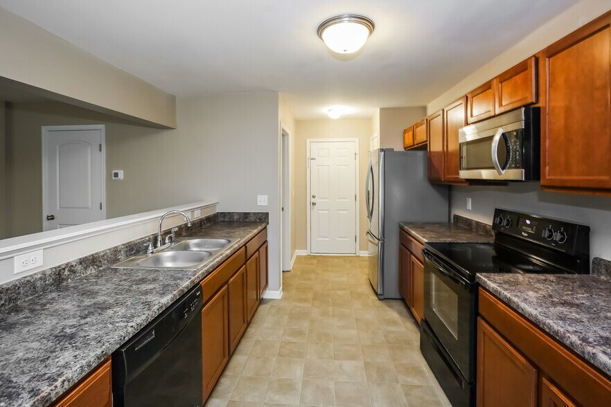 Building Photo - 6434 Matlea Ct
