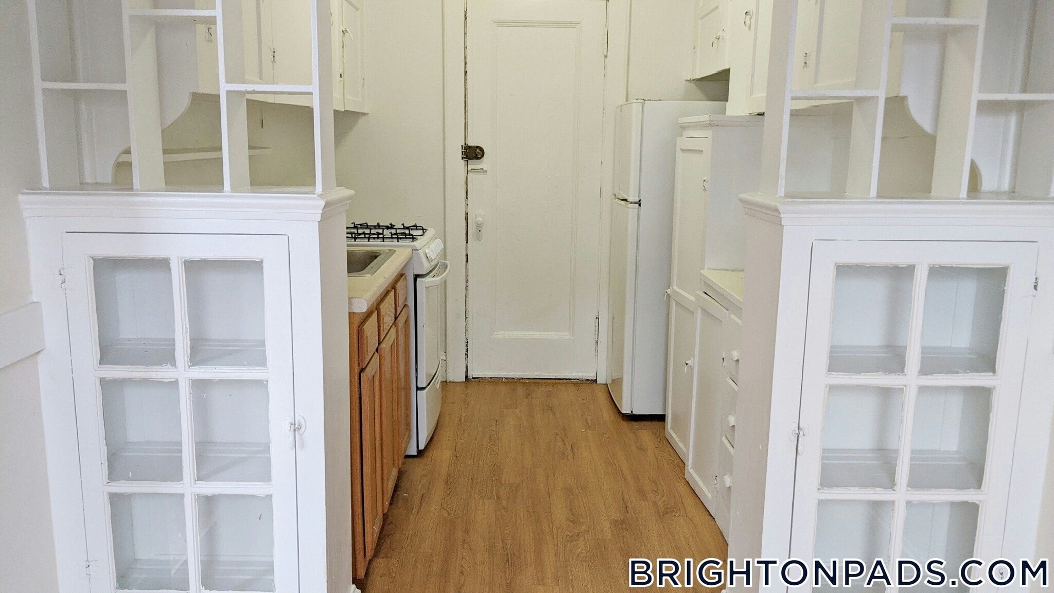 Building Photo - 2045 Commonwealth Ave