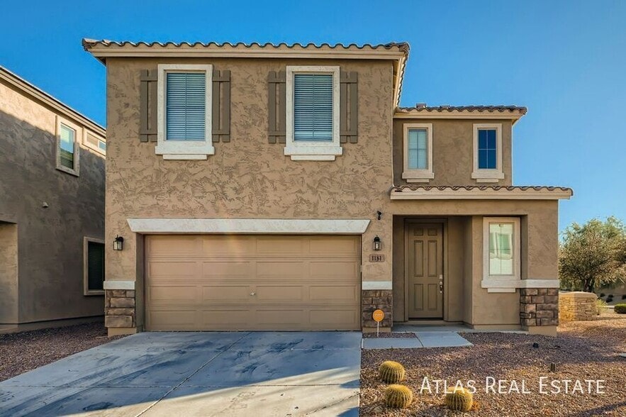 Primary Photo - 1181 E Taylor Trail