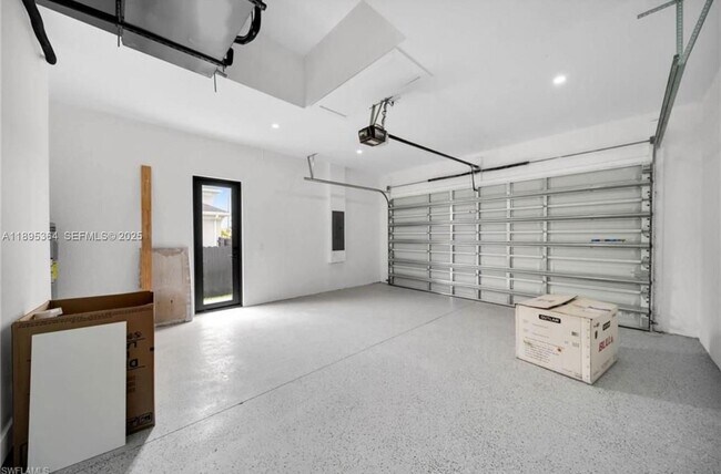 Building Photo - 50 NE 4th St