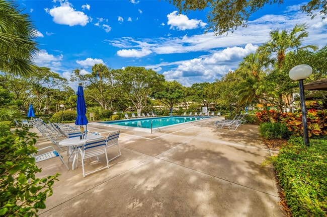 Building Photo - 801 Cypress Blvd